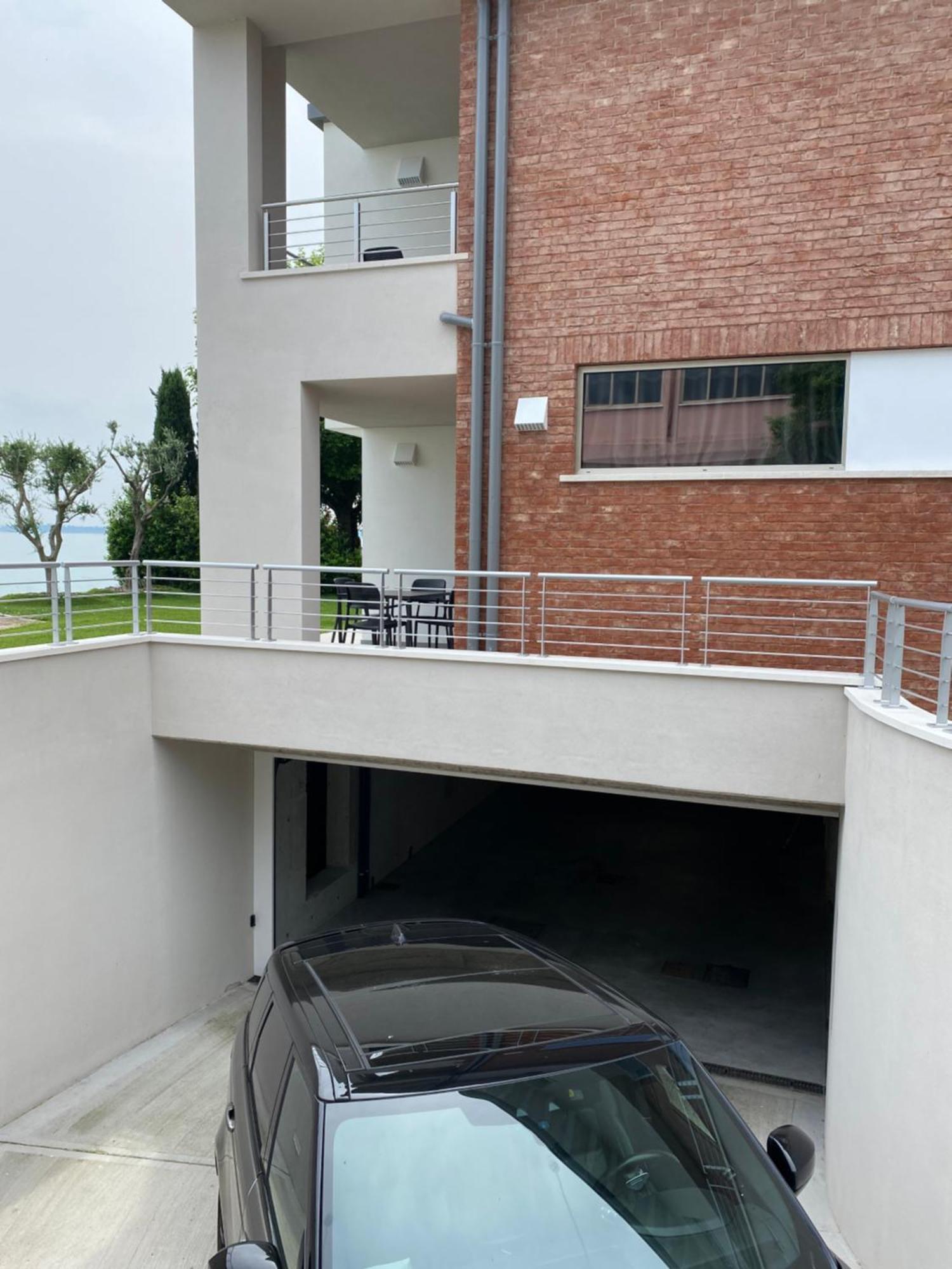 Sirmio Apartments - Darsena Stay 西尔米奥奈 外观 照片