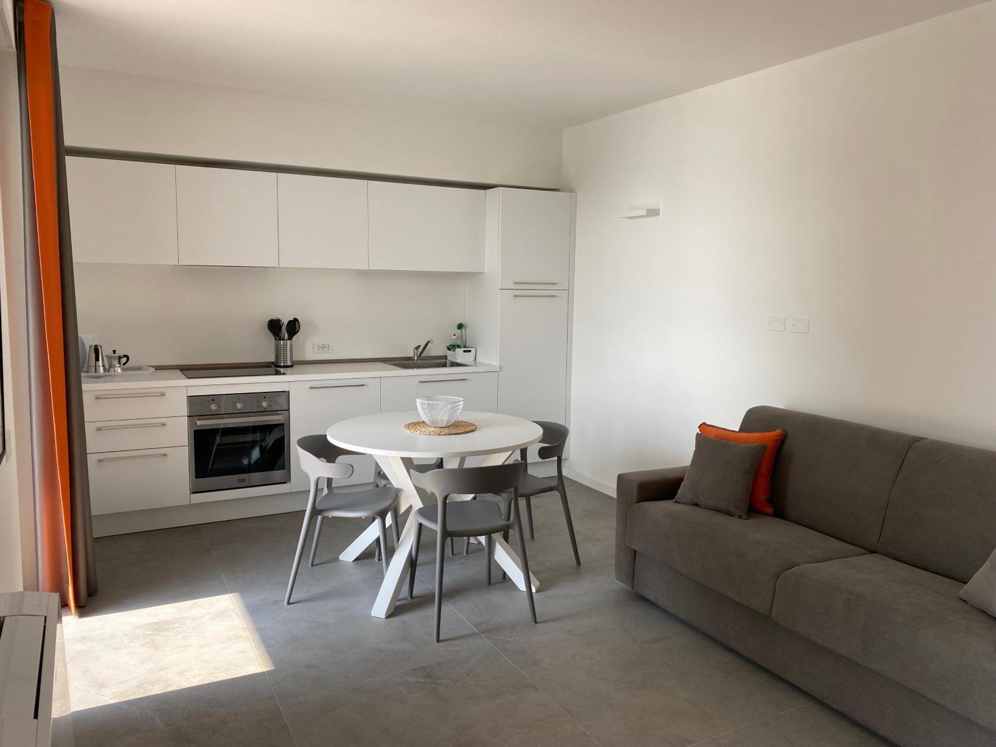Sirmio Apartments - Darsena Stay 西尔米奥奈 外观 照片