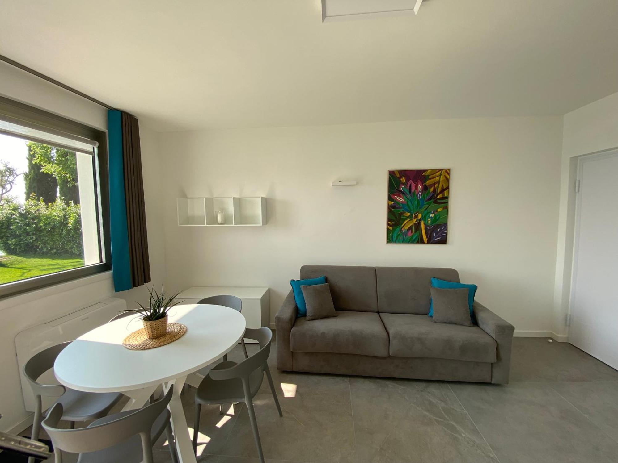 Sirmio Apartments - Darsena Stay 西尔米奥奈 外观 照片